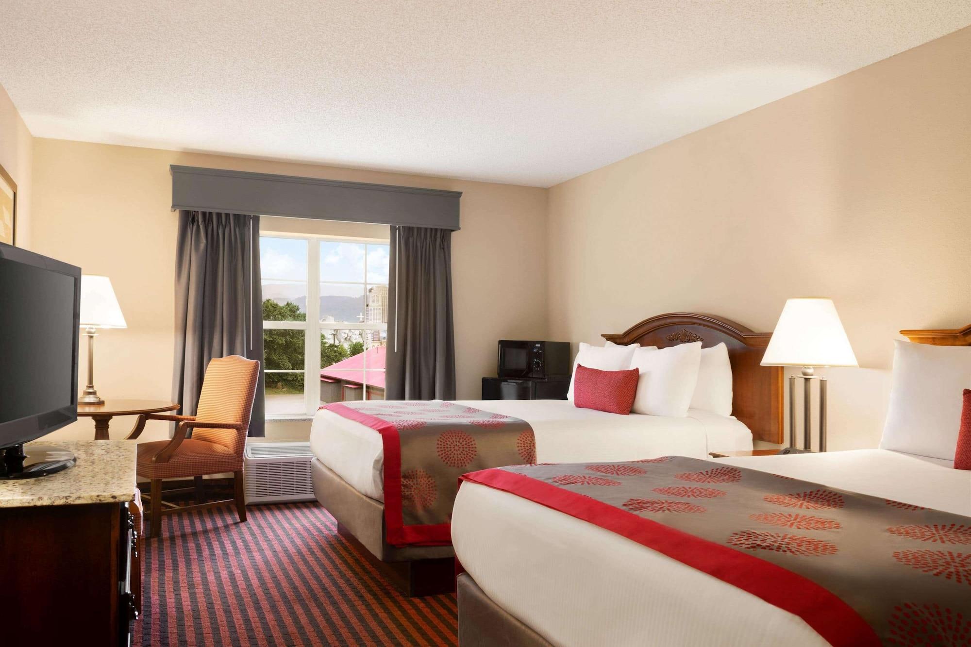 Ramada By Wyndham Pigeon Forge North Hotel Luaran gambar