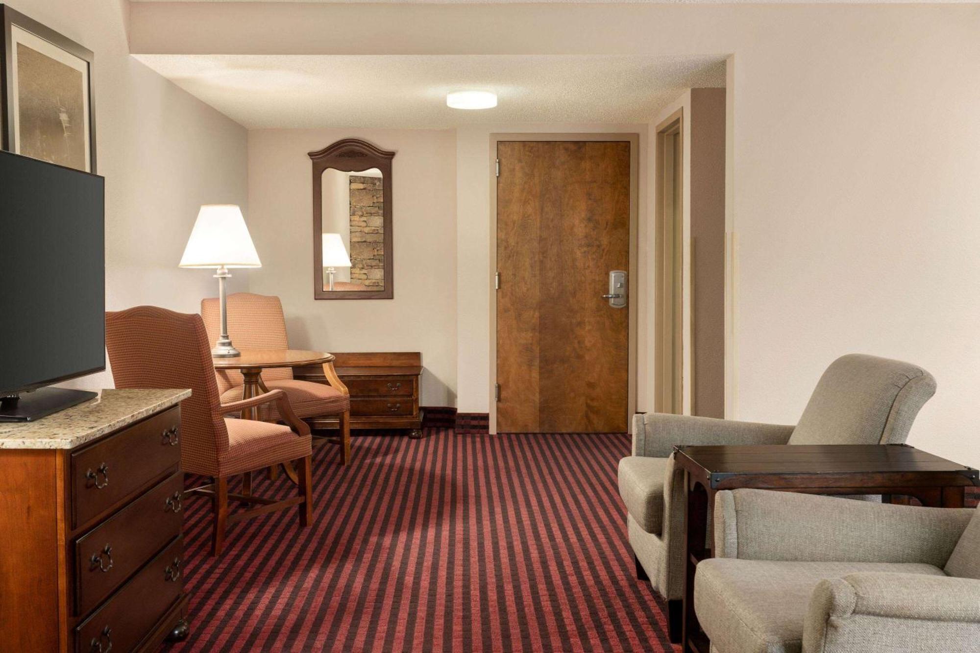 Ramada By Wyndham Pigeon Forge North Hotel Luaran gambar