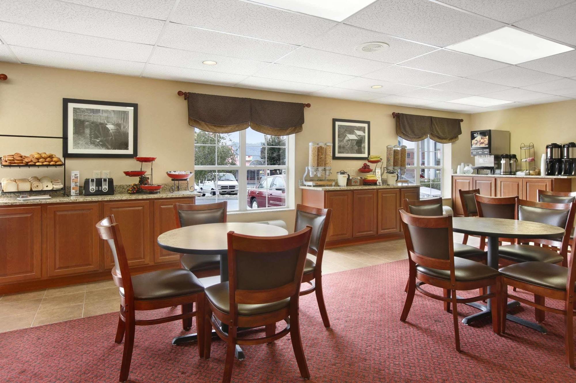 Ramada By Wyndham Pigeon Forge North Hotel Luaran gambar
